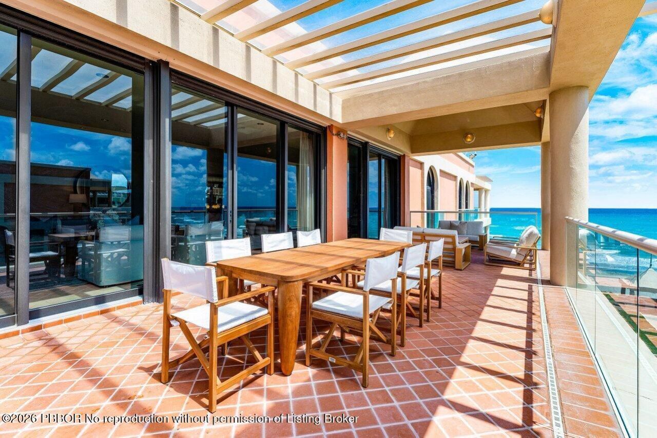 2 N Breakers Row, Unit NPH4, Palm Beach, FL 33480 Photo