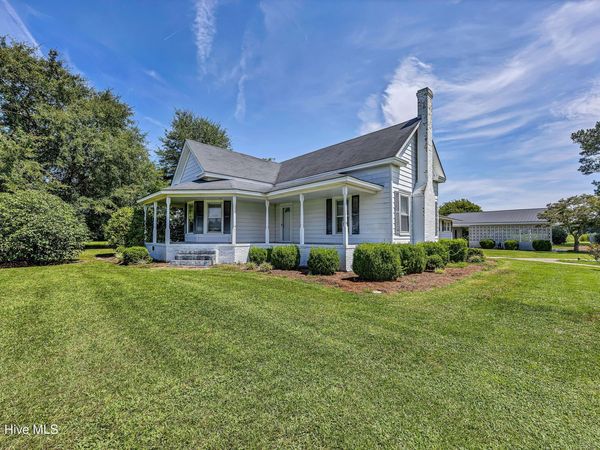 4027 S Nc Hwy 11, Wallace, NC 28466