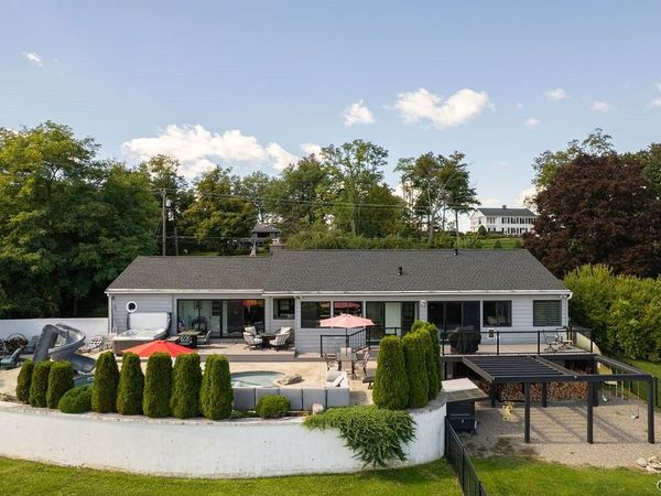 3104 W Lake Road, Skaneateles, NY 13035