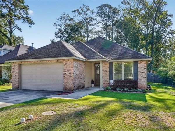 1429 LAMARQUE Street , Mandeville, LA 70448