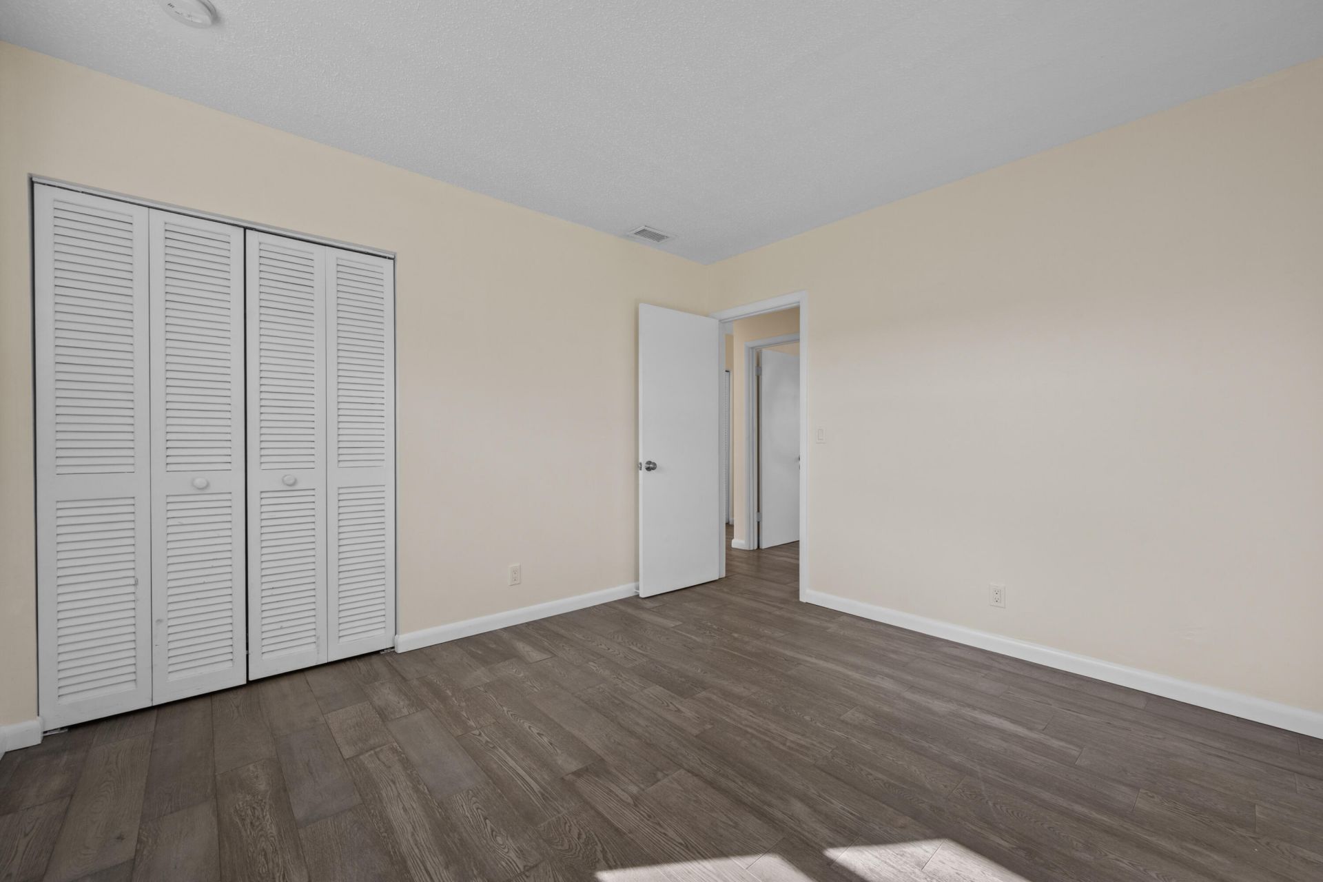 1095 Chickasaw Street, Jupiter, FL 33458 Photo