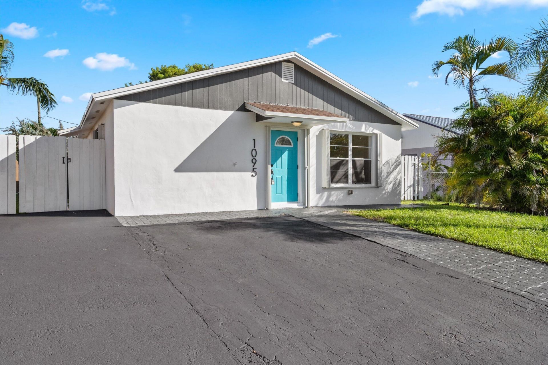 1095 Chickasaw Street, Jupiter, FL 33458 Photo