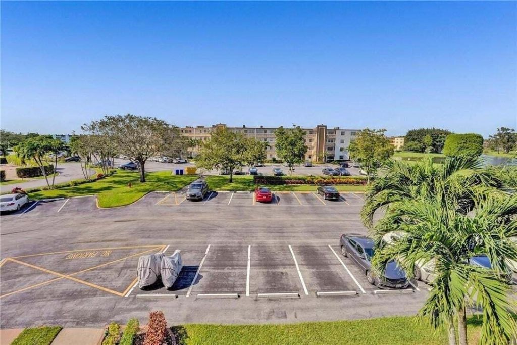 3031 Guildford E, Boca Raton, FL 33434 Photo