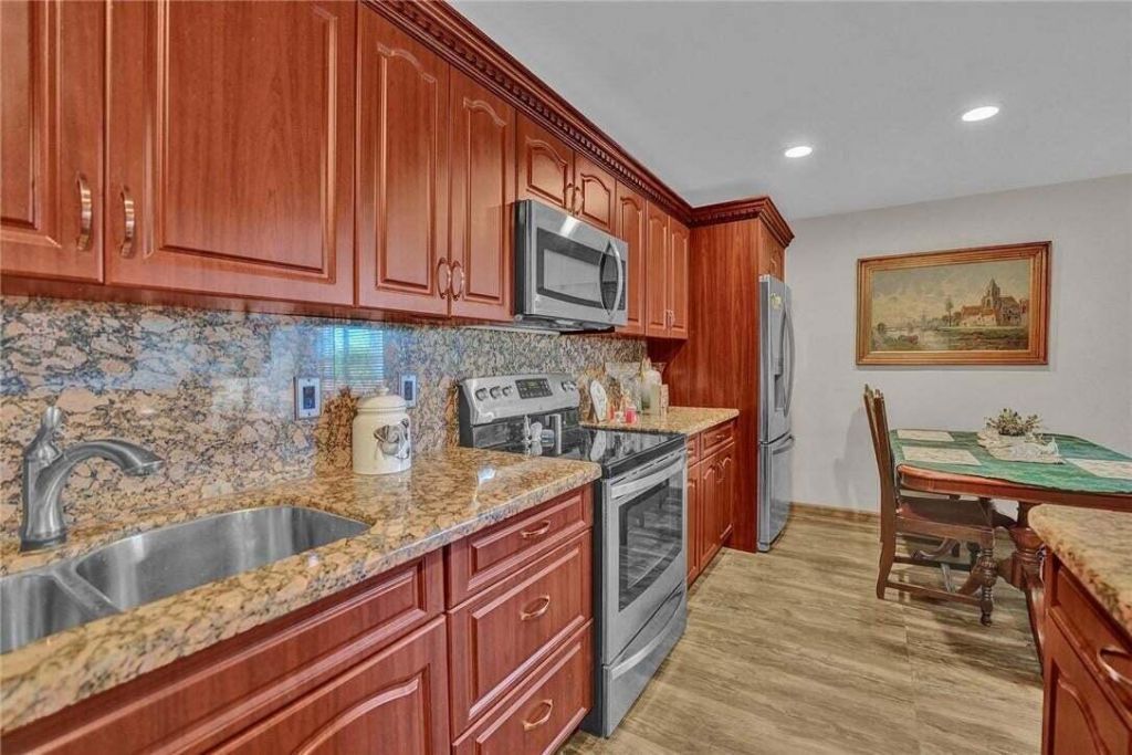 3031 Guildford E, Boca Raton, FL 33434 Photo