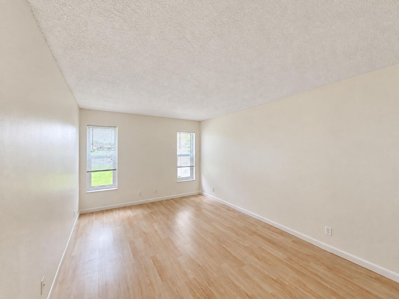 6531 SE Federal Hwy T-109 Highway, Unit T-109, Stuart, FL 34994 Photo