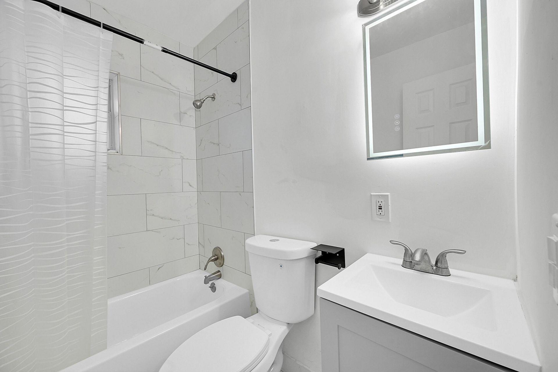 1157 W 36th Street, Unit 2, Riviera Beach, FL 33404 Photo