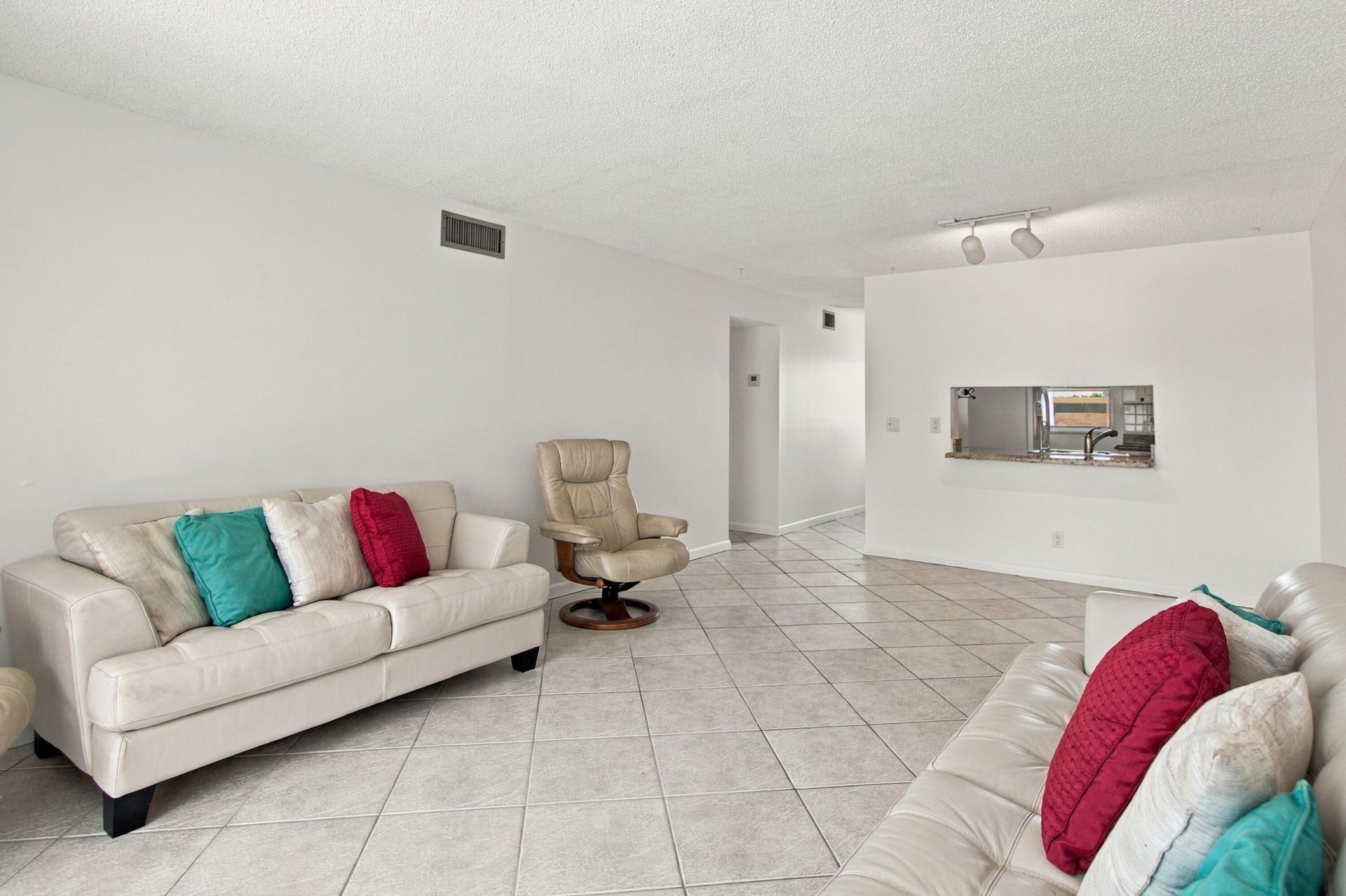 300 NE 26th Avenue, Unit 2100, Boynton Beach, FL 33435 Photo
