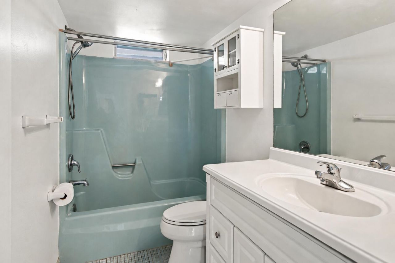 300 NE 26th Avenue, Unit 2100, Boynton Beach, FL 33435 Photo