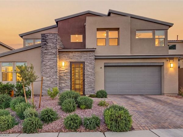 10261 Midnight Meteor Avenue, Las Vegas, NV 89166