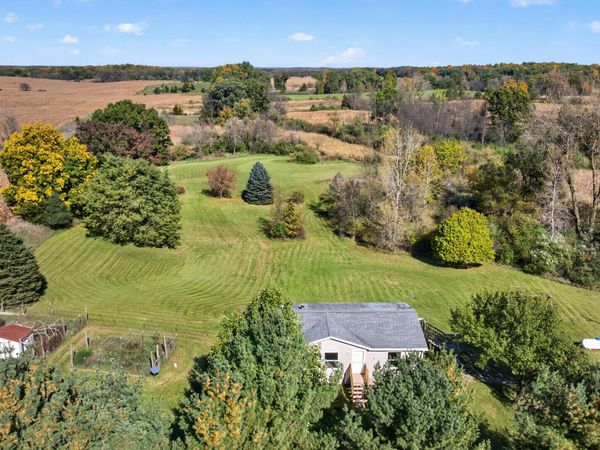 10570 Case Road, Brooklyn, MI 49230