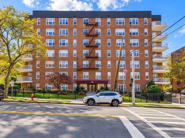 250 N Broadway, Unit 5B, Yonkers, NY 10701