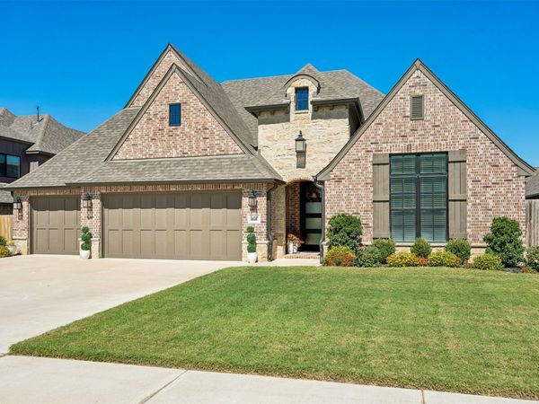 14707 E 77th Street North , Owasso, OK 74055