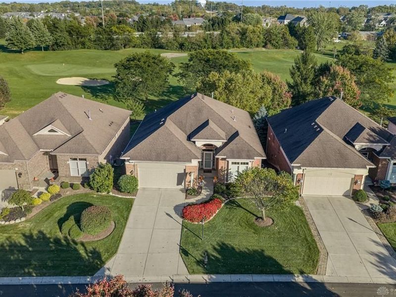 10111 Putterview Way, Centerville, OH 45458 Photo 2