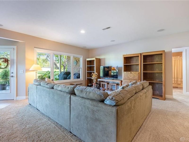 10111 Putterview Way, Centerville, OH 45458 Photo 23