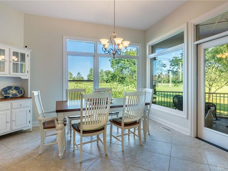 10111 Putterview Way, Centerville, OH 45458 Photo 9