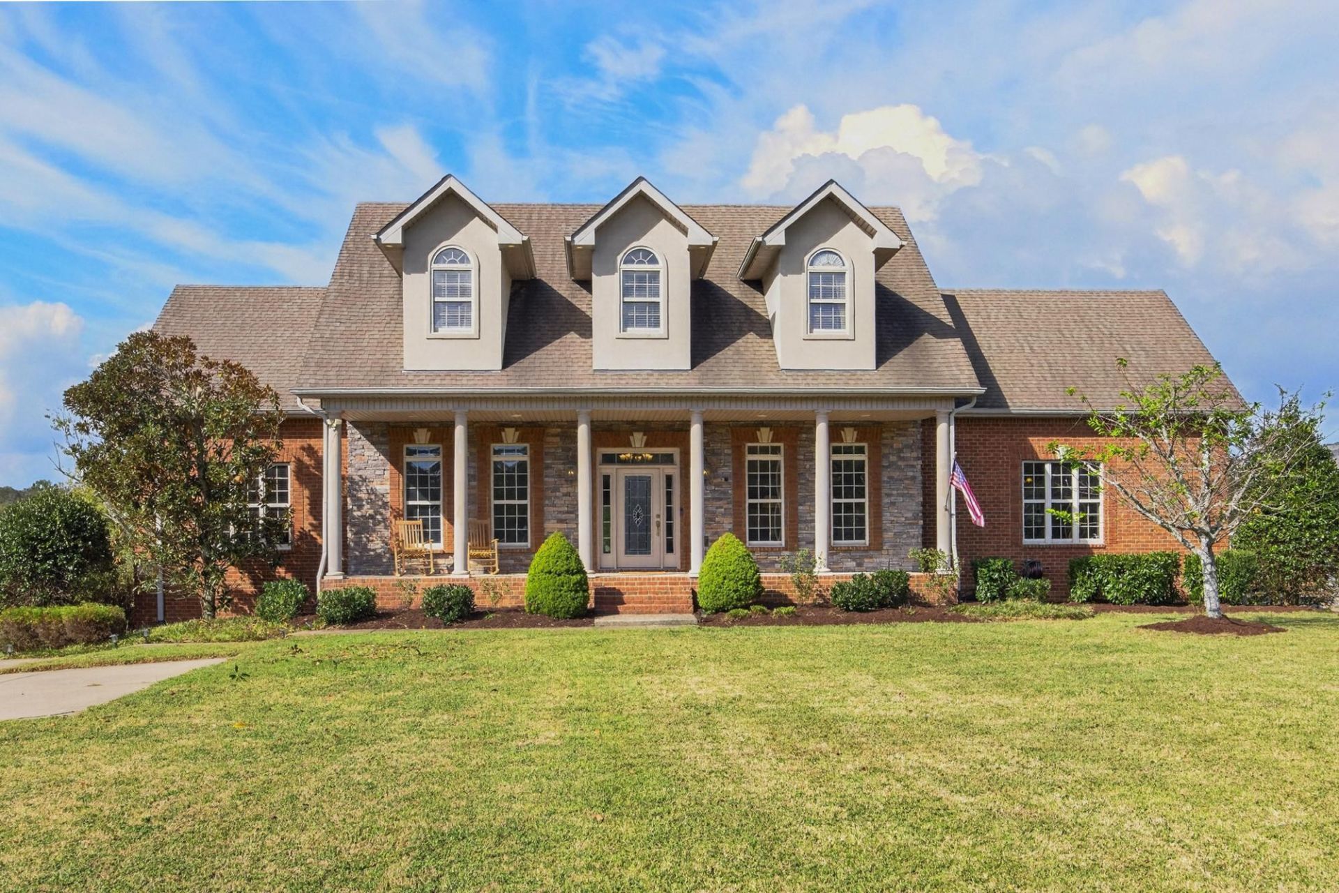 1417 Drakes Creek Rd, Hendersonville, TN 37075 Main Photo