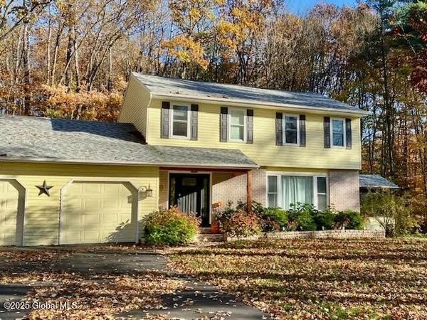 34 Ruggles Road, Saratoga Springs, NY 12866