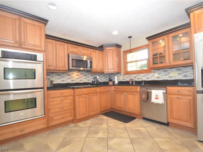 3805 Lake Vista Road, Akron, OH 44319 Photo 11