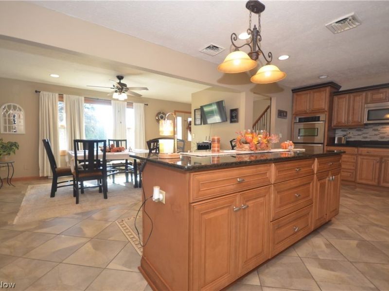 3805 Lake Vista Road, Akron, OH 44319 Photo 14