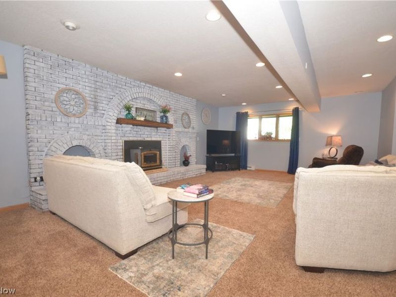 3805 Lake Vista Road, Akron, OH 44319 Photo 20