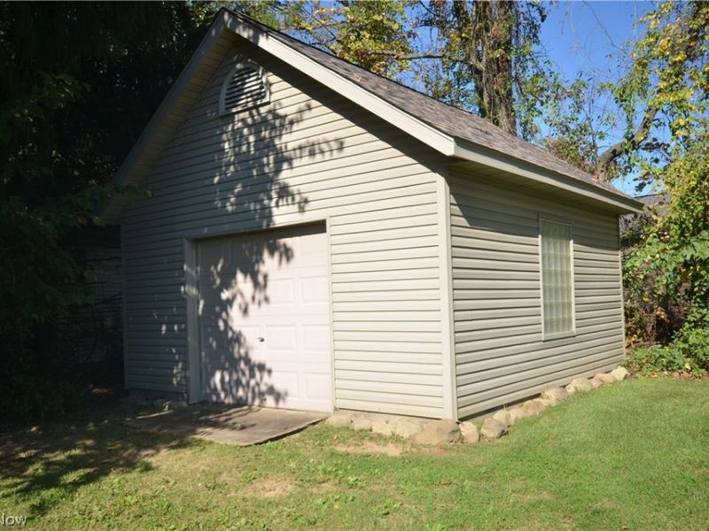 3805 Lake Vista Road, Akron, OH 44319 Photo 42