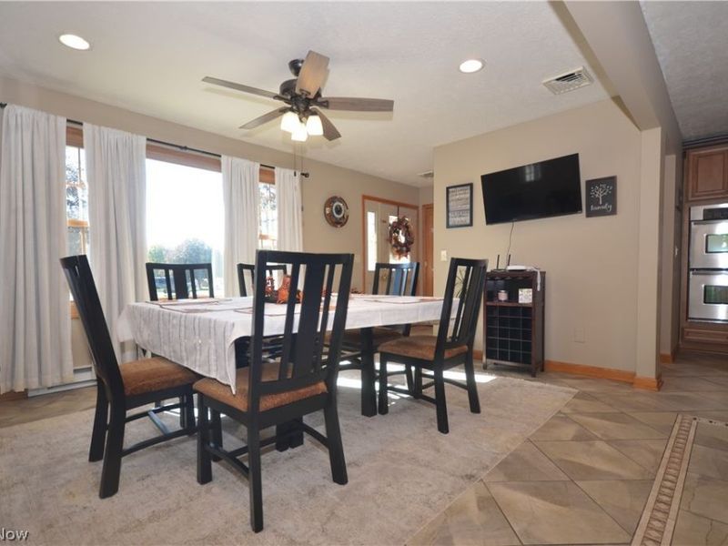 3805 Lake Vista Road, Akron, OH 44319 Photo 7