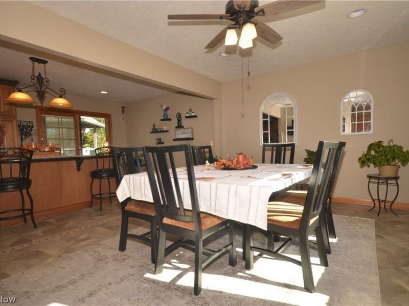 3805 Lake Vista Road, Akron, OH 44319 Photo 8