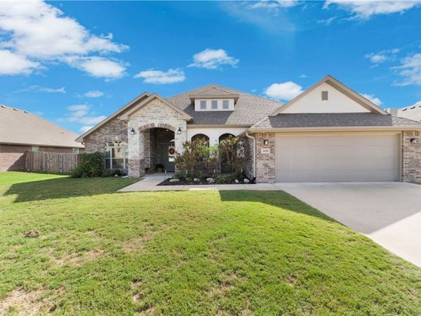 1020 Winesap Drive , Centerton, AR 72712