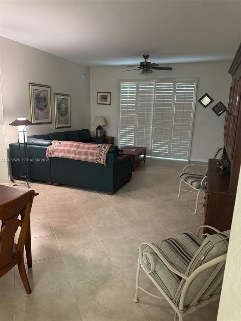 7775 Yardley Dr , Unit 108, Tamarac, FL 33321 Photo