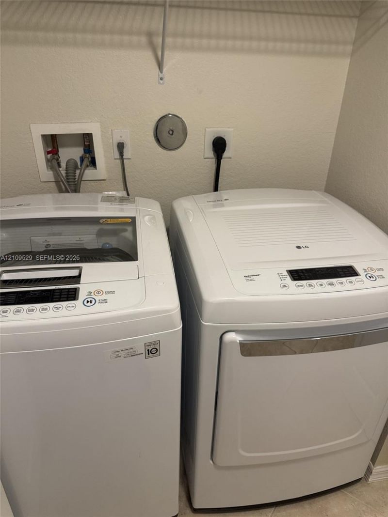 7775 Yardley Dr , Unit 108, Tamarac, FL 33321 Photo