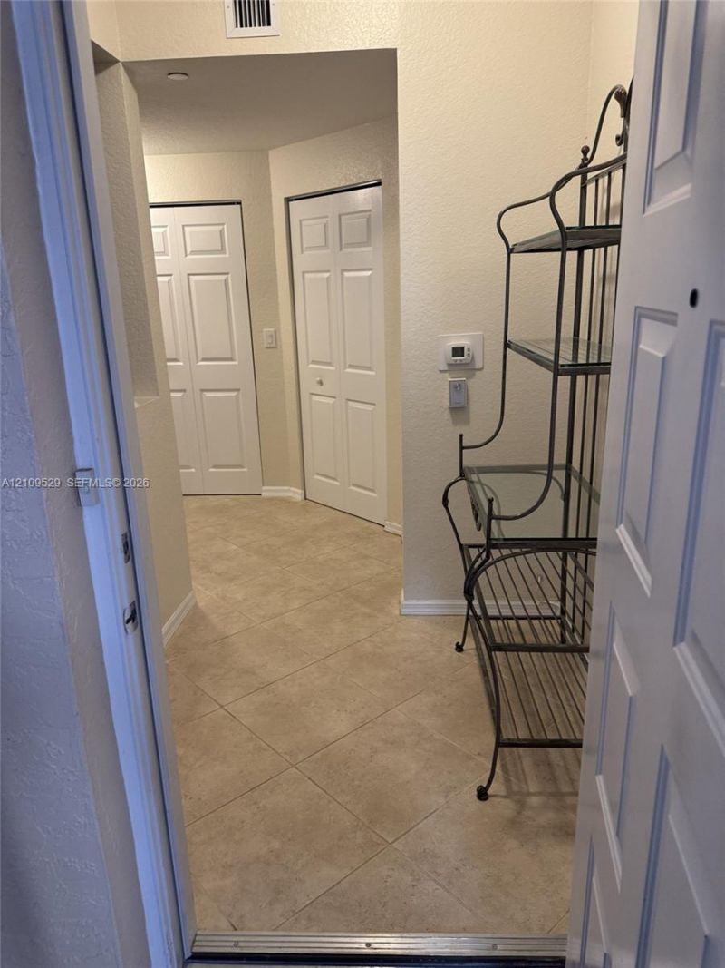 7775 Yardley Dr , Unit 108, Tamarac, FL 33321 Photo