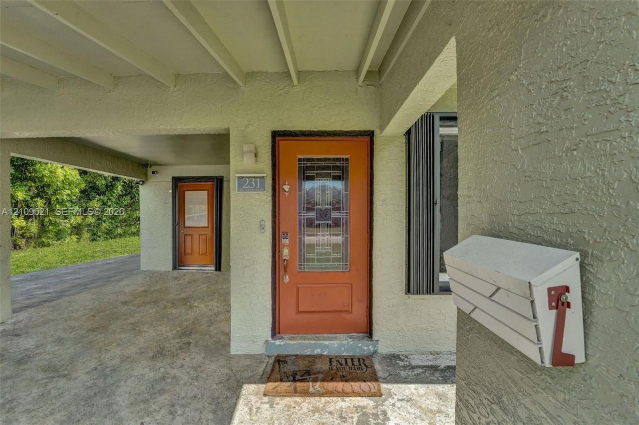 231 SW 64th Way , Pembroke Pines, FL 33023 Photo