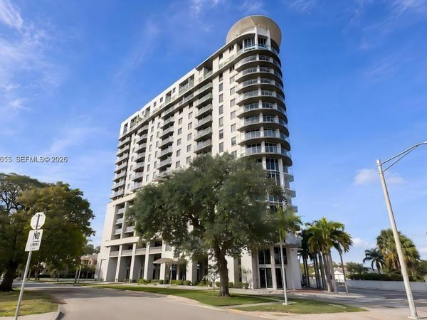 1 Glen Royal Pkwy , Unit 1210, Miami, FL 33125