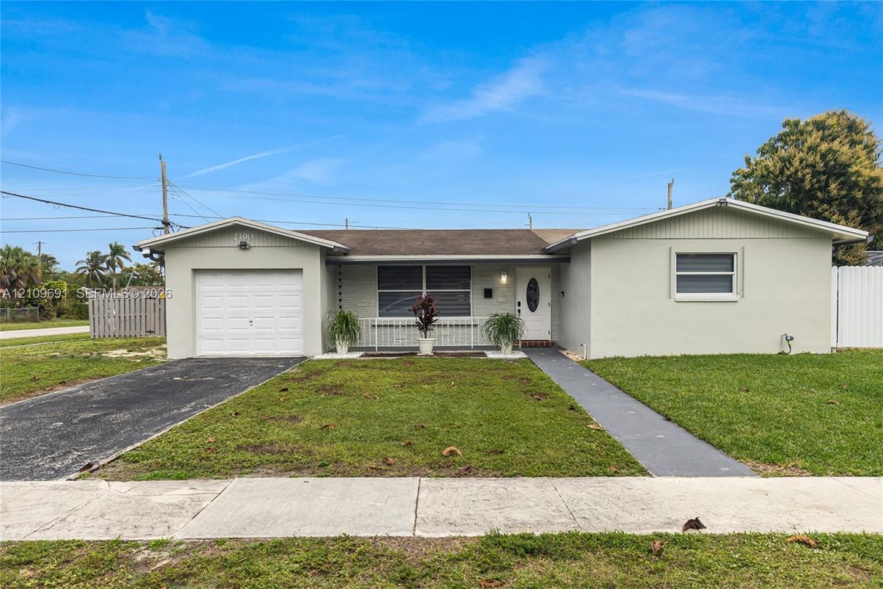 2390 NW 63rd Ter, Unit 2390, Sunrise, FL 33313 Photo