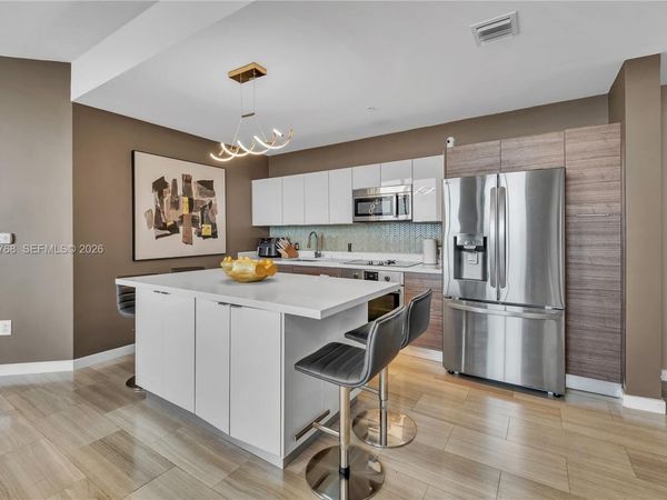 1010 SW 2nd Ave, Unit 2201, Miami, FL 33130