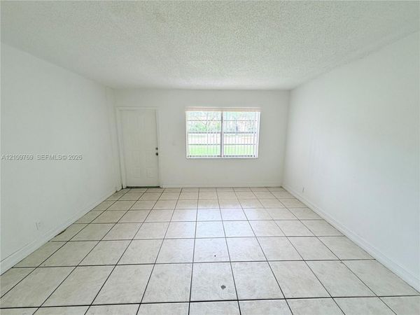 4160 NW 21st St , Unit 124D, Lauderhill, FL 33313