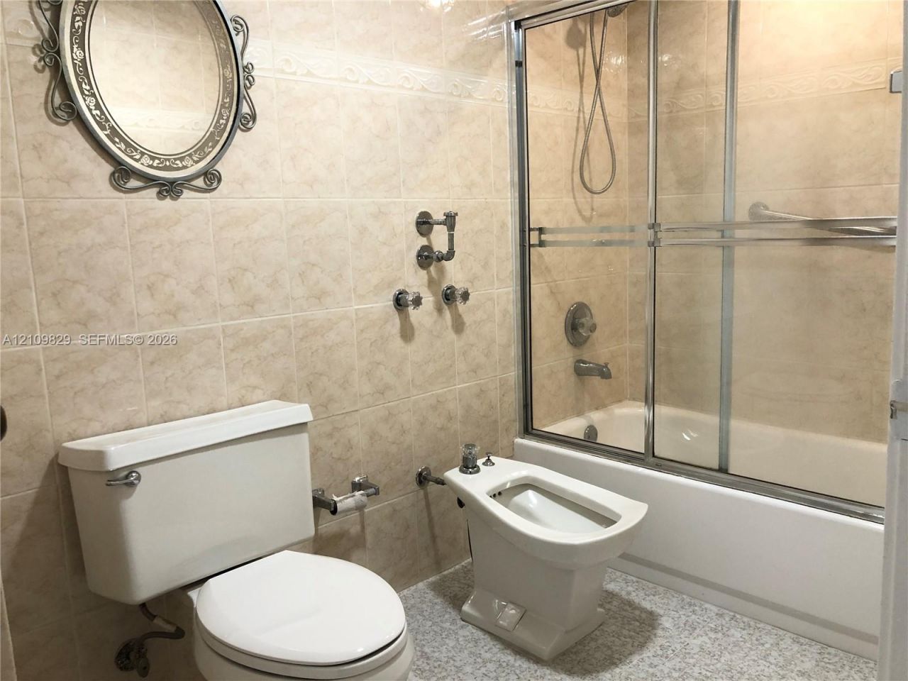 210 174th St, Unit 918, Sunny Isles Beach, FL 33160 Photo