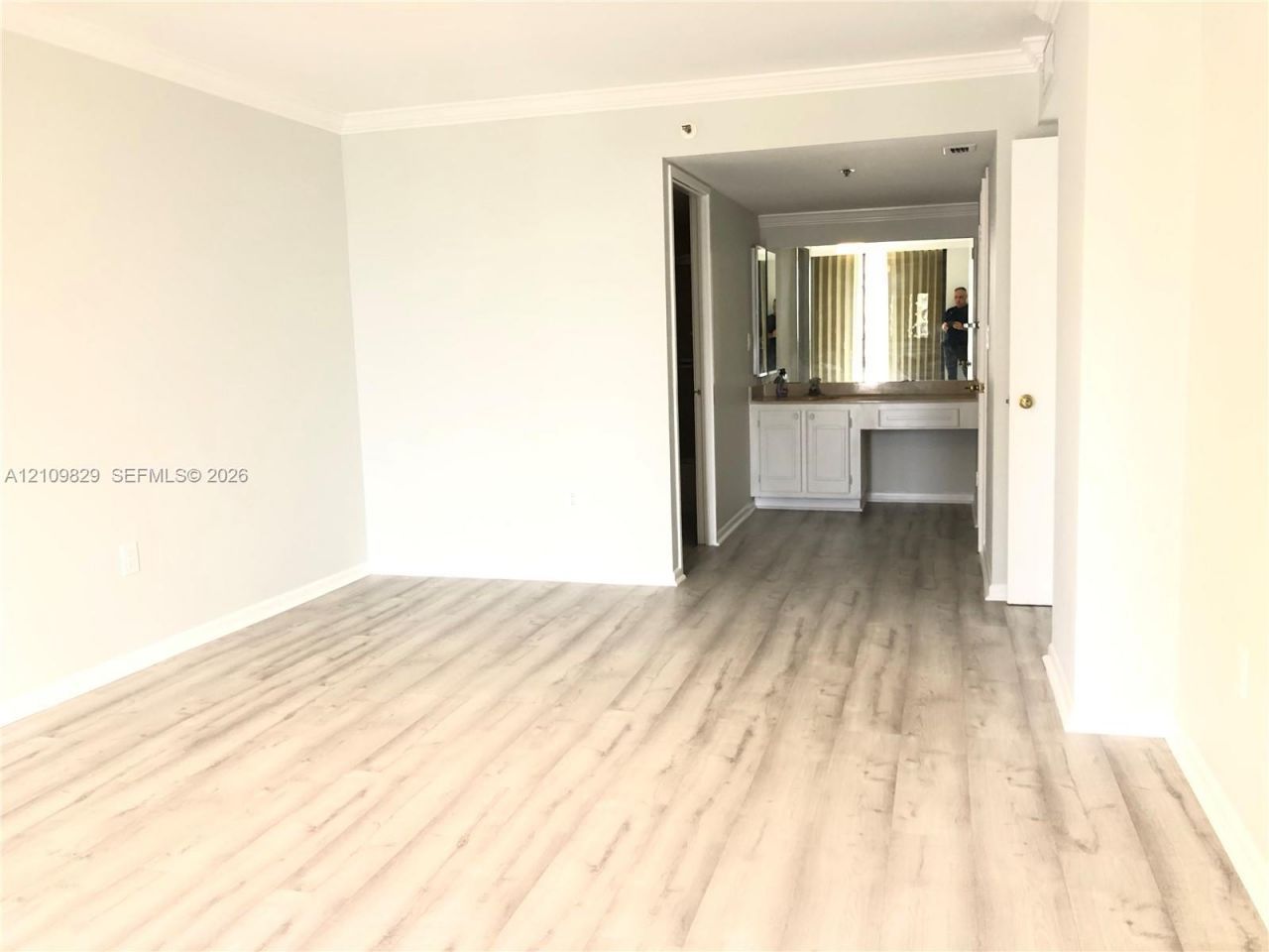 210 174th St, Unit 918, Sunny Isles Beach, FL 33160 Photo