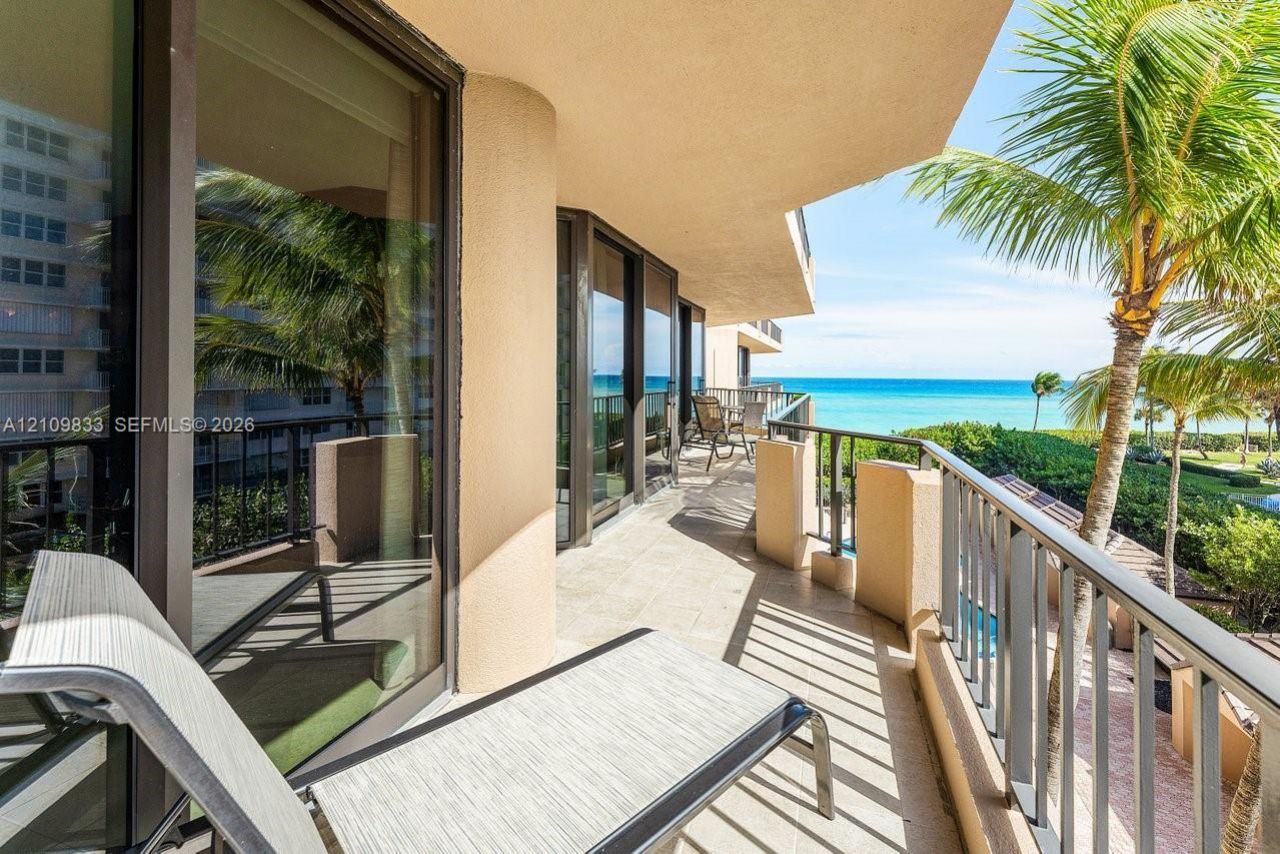 530 Ocean Dr , Unit 405, Juno Beach, FL 33408 Photo