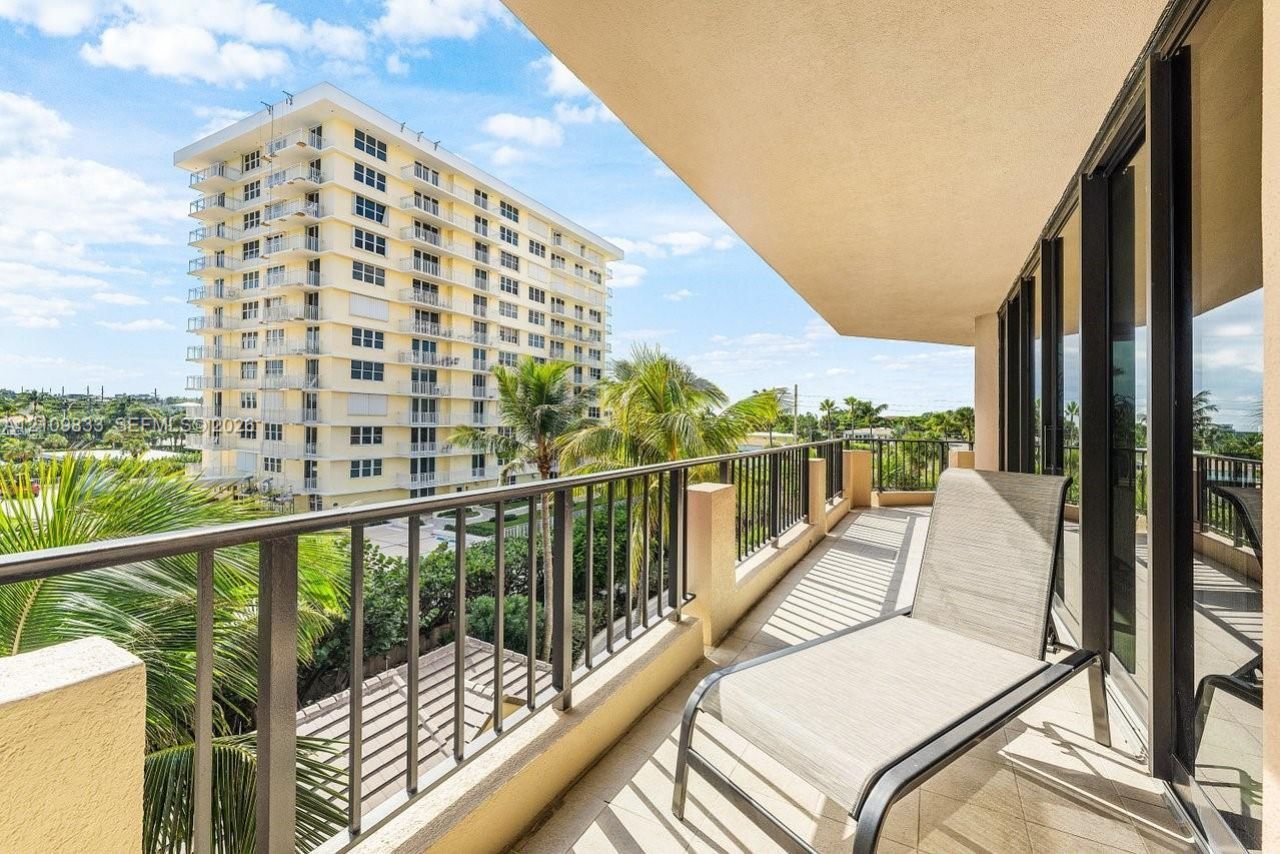 530 Ocean Dr , Unit 405, Juno Beach, FL 33408 Photo