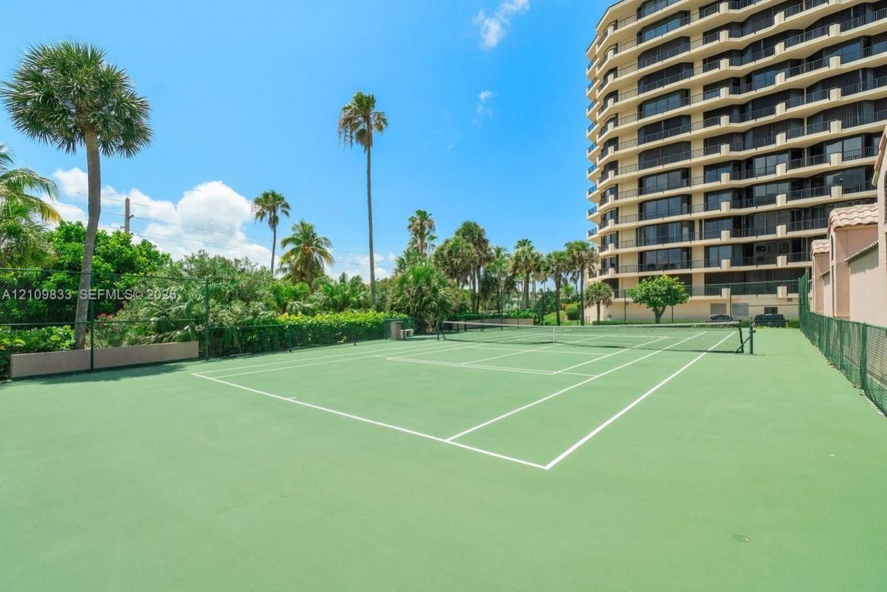 530 Ocean Dr , Unit 405, Juno Beach, FL 33408 Photo
