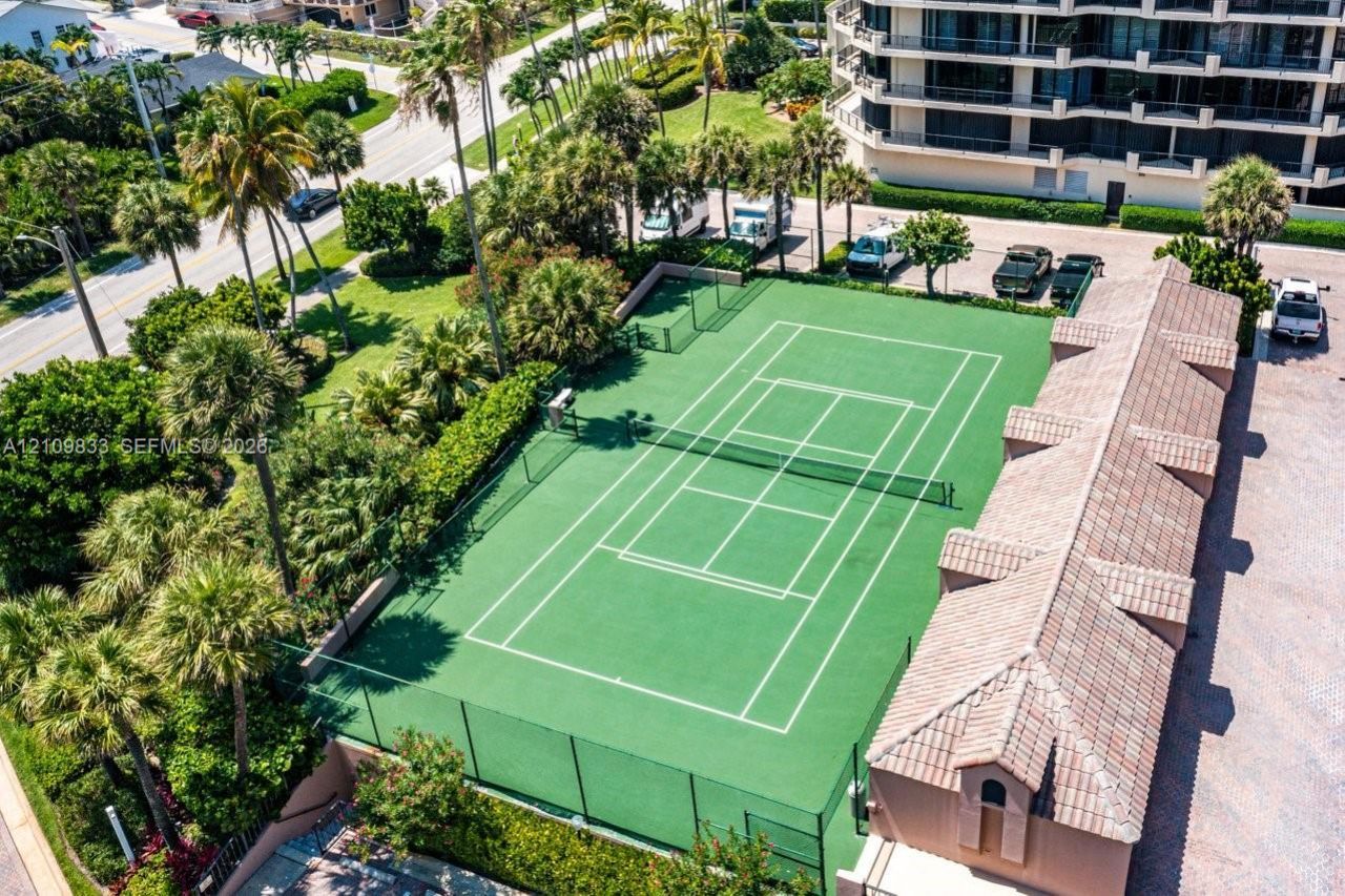 530 Ocean Dr , Unit 405, Juno Beach, FL 33408 Photo