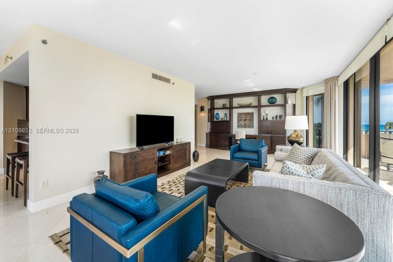 530 Ocean Dr , Unit 405, Juno Beach, FL 33408 Photo