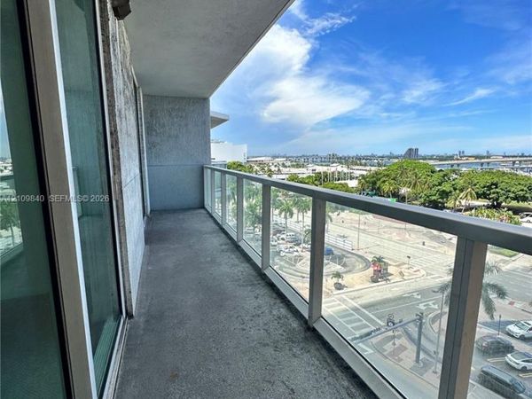 244 Biscayne Blvd , Unit 703, Miami, FL 33132