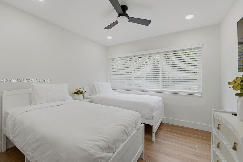800 Alamanda Dr , North Palm Beach, FL 33408 Photo