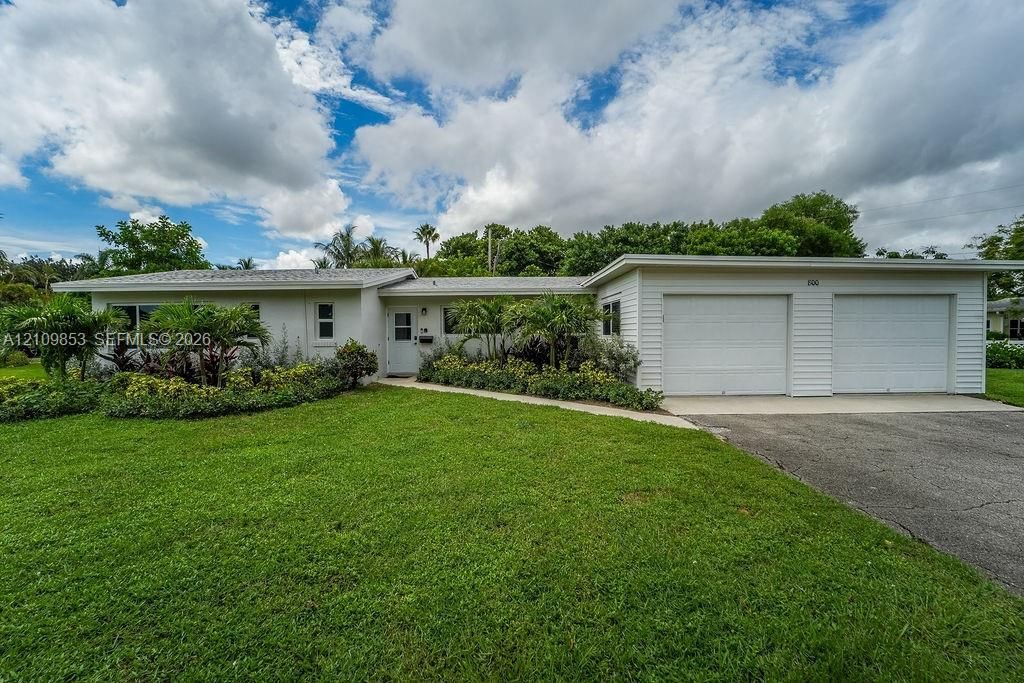 800 Alamanda Dr , North Palm Beach, FL 33408 Photo