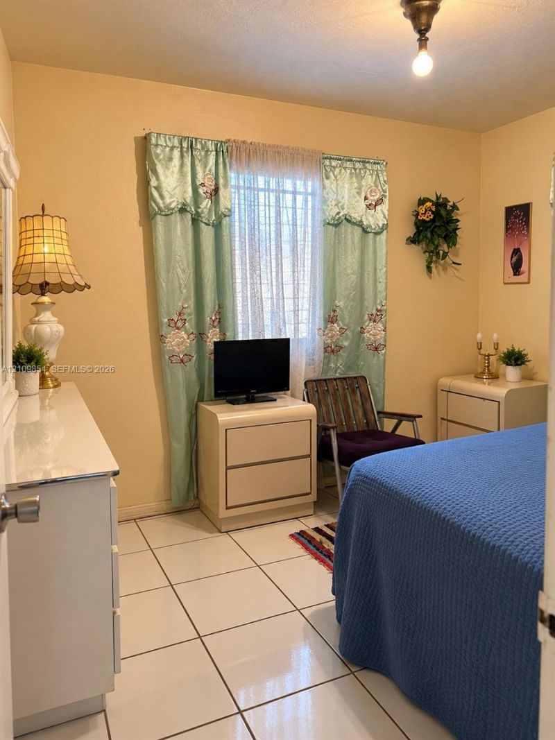 9050 NW 32nd Ct Rd , Miami, FL 33147 Photo