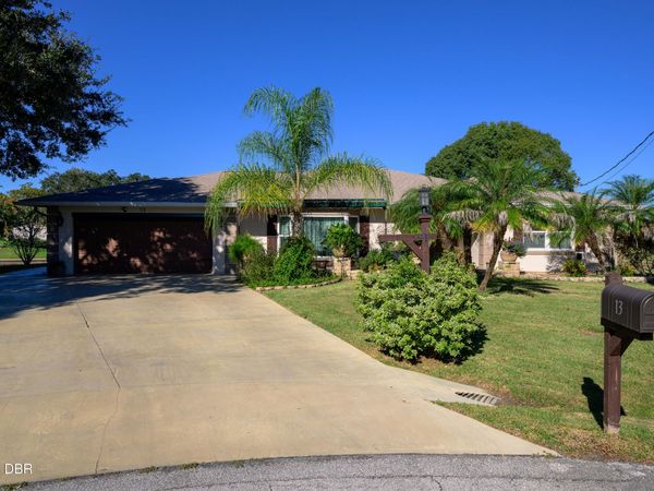 13 Colleen Court, Palm Coast, FL 32137