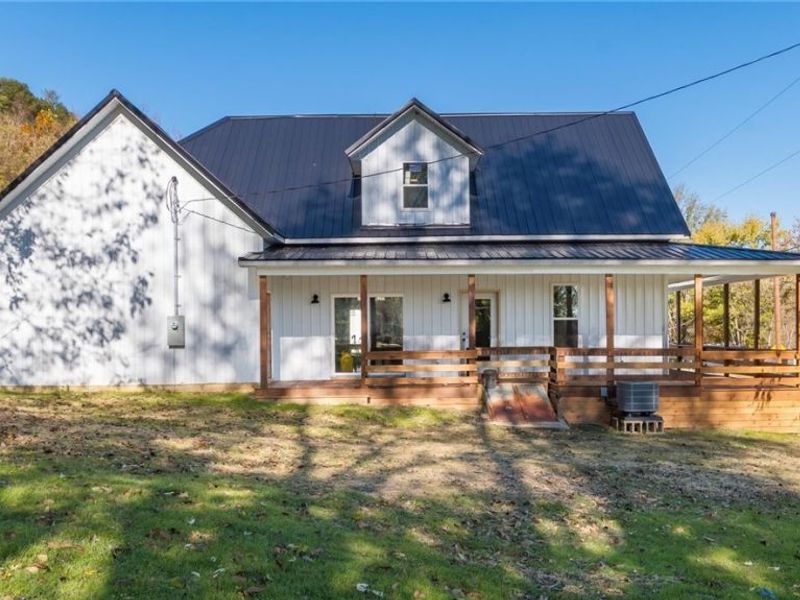 9107 N State Route 669 NW, McConnelsville, OH 43756 Photo 4