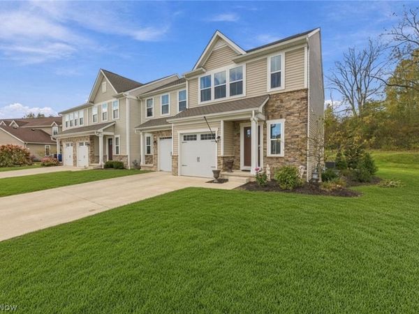 1055 Meadow Run, Copley, OH 44321